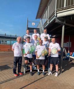 Die Herren 50 Mannschaft des TC Buchloe hat den Klassenerhalt in der Südliga 2 geschafft!
